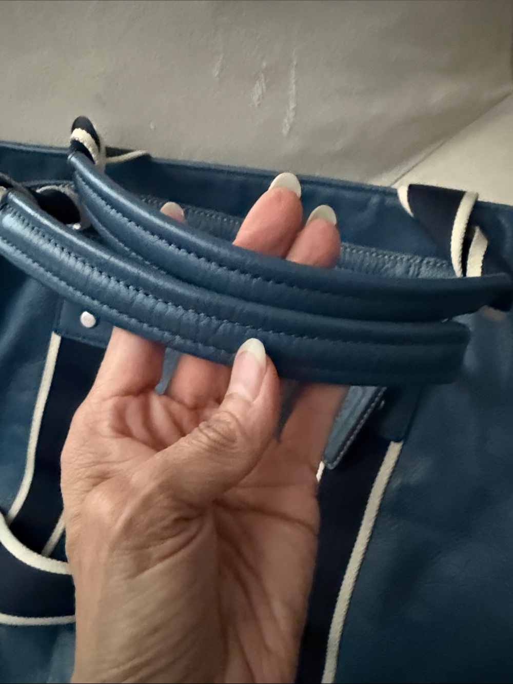 Authentic Coach Bag - Picture 4 of 11
